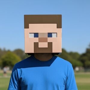 2017 Mattel Steve Minecraft Mask, OS
